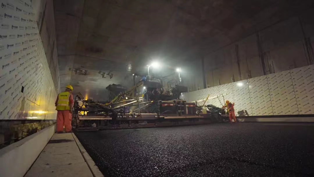 開車穿越海底！徐工又干了個大灣區(qū)超級工程！