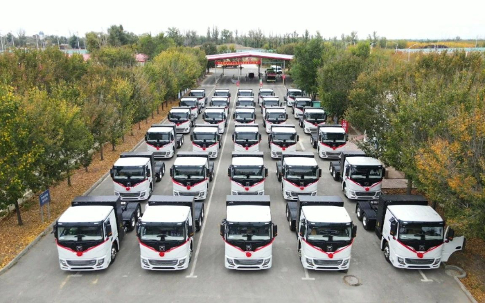 脫碳“換”綠進(jìn)行時！徐工新能源重卡批量交付西北