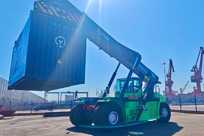 捷報不斷！徐工港機多區(qū)域定制化交付助力首季“開門紅”