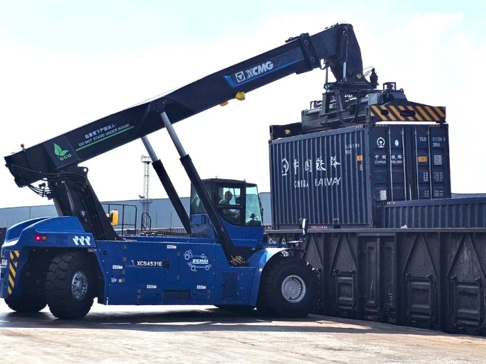 高效賦能鐵路物流運輸！毫米級精控背后的技術(shù)革新……