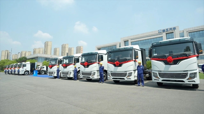 目的地：大西北！100臺徐工新能源重卡滿電啟程