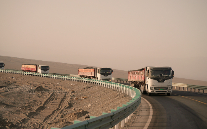 煤海逐綠！徐工新能源牽引車書寫煤炭運輸綠色答卷