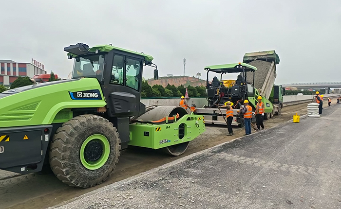 全國首例！徐工道路新能源成套設(shè)備賦能城市更新