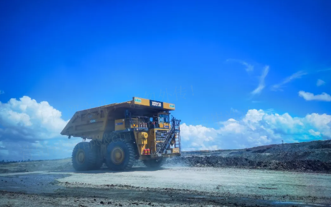 能拉能跑！徐工XDE130雙橋剛性礦車效能非凡！