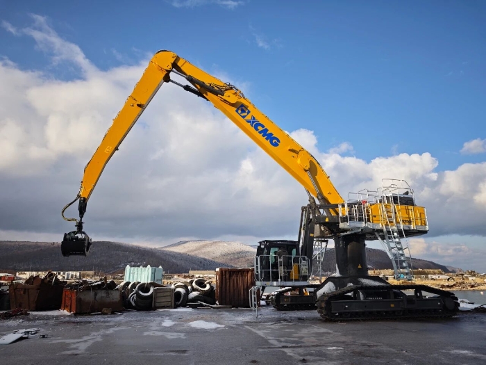 【工程特種兵】港口建設(shè)新寵兒！徐工XE850M抓料機上新！