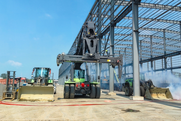 協(xié)同致勝，徐工“綠色艦隊”開啟多元物流新篇章