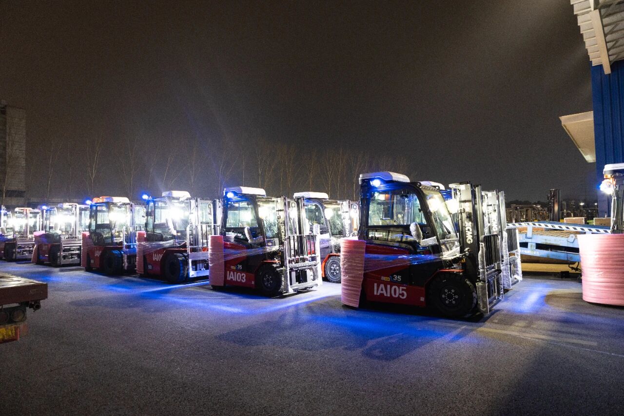 徐工高端定制叉車，場景化方案精準適配印尼