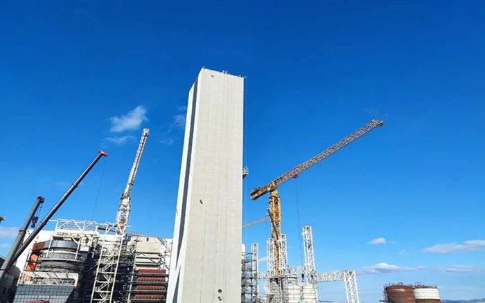 超大噸位！徐工塔機(jī)助力碳中和產(chǎn)業(yè)加速發(fā)展