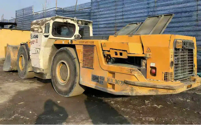 全天候高效作業(yè)！徐工 XUL307F 助力山東鐵礦提質(zhì)增效