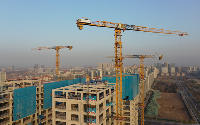 從吊裝到運(yùn)輸，徐工成套裝備護(hù)航國(guó)網(wǎng)陜西新基建